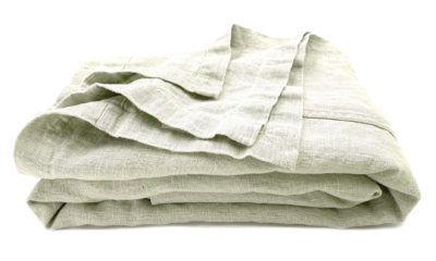 JOWOLLINA Bettüberwurf Tagesdecke Rasa aus 100% Leinen Stonewashed (Tofu/ Greige, 250x270 cm)